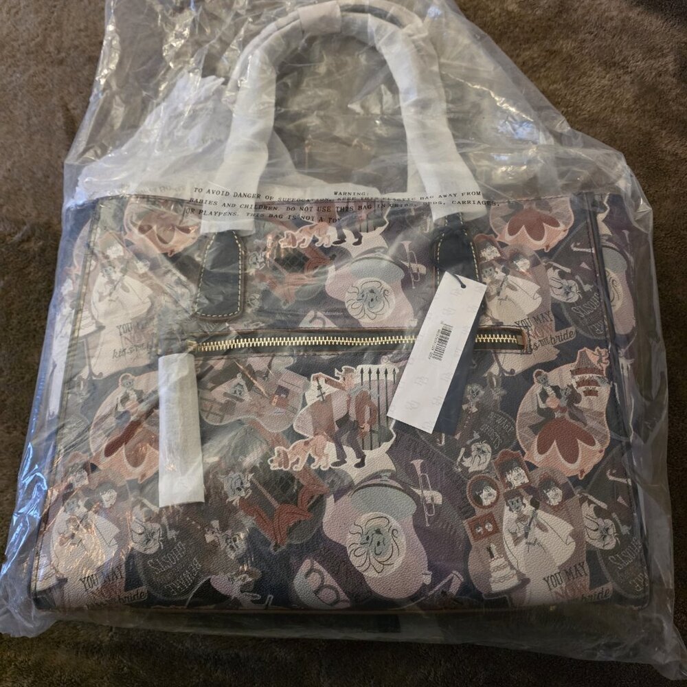 Disney Dooney & Bourke Haunted Mansion Tote NWT - Madame Leota Ghost Toile Bag - Picture 12 of 16